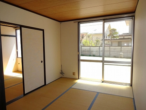 岡谷市本町３丁目のアパート【居間・リビング】和室6帖