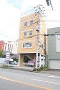 甲府市国母8丁目　店舗・事務所併用住宅の画像