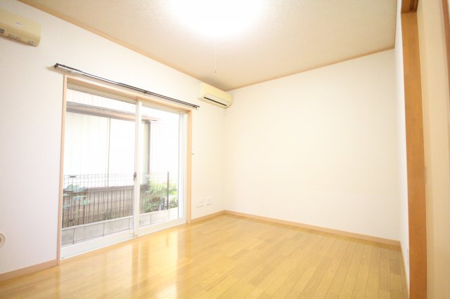 ウィズサウス【居間・リビング】居間（4）
