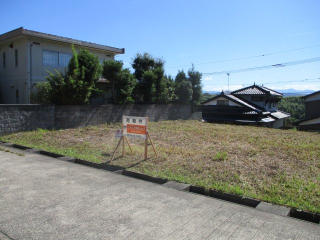 米子市榎原グリーンハイツ【前面道路含む現地写真】