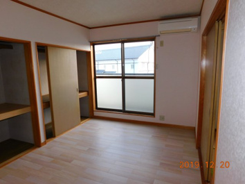 エステートピア　ムラカミ【洋室】