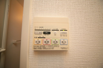 タピーロ【設備】浴室乾燥パネル