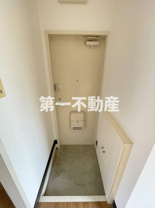 西脇市郷瀬町のアパート【玄関】