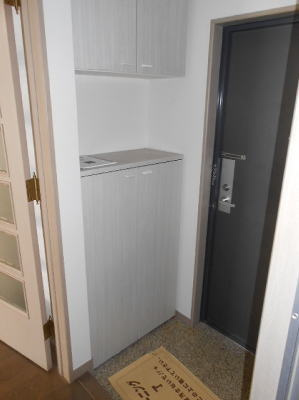 杉並区高円寺南４丁目のマンション【玄関】