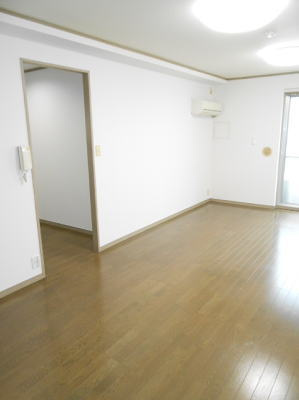 杉並区高円寺南４丁目のマンション【洋室】