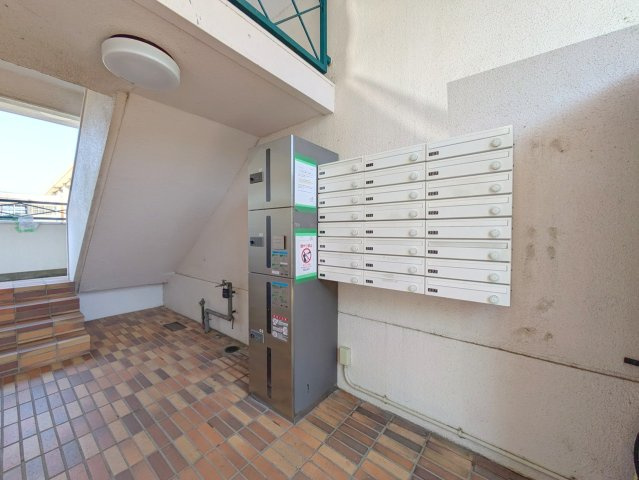 カサブランカ【共有部分】宅配ＢＯＸ設置