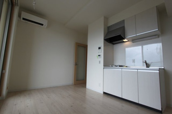 ヴィラルーチェ【居間・リビング】