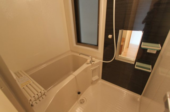 ヴィラルーチェ【浴室】