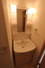 ヴィラルーチェ【独立洗面台】