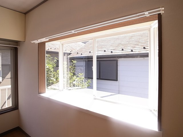 出窓の部分を有効活用できます