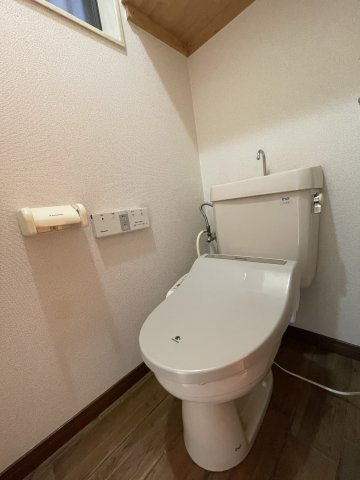 清須市土器野北中野　中古戸建【トイレ】