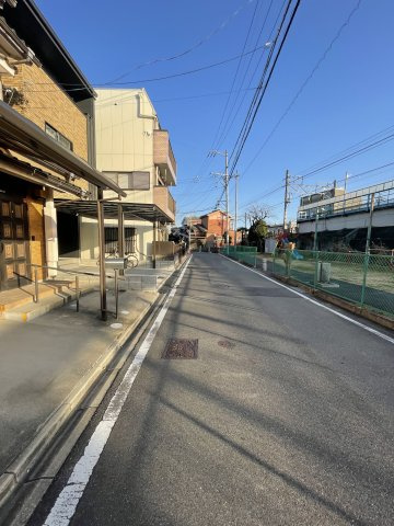 清須市土器野北中野　中古戸建【前面道路含む現地写真】