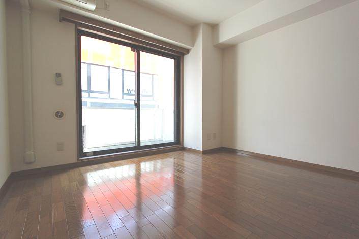 Ｋ－ＯＮＥ浦安【居間・リビング】