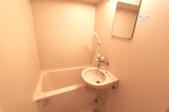 Ｋ－ＯＮＥ浦安【浴室】