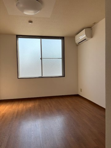 ミキハウス【居間・リビング】