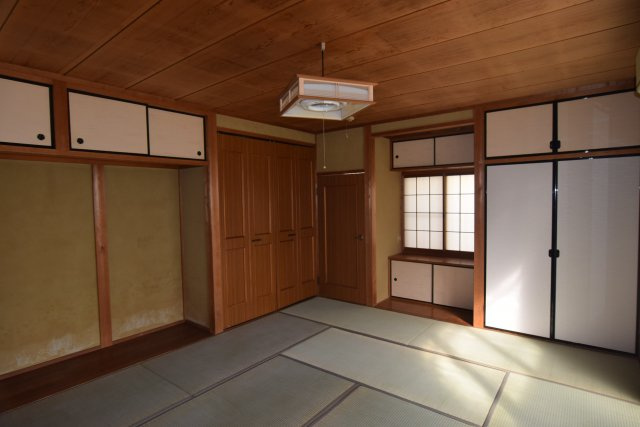 勝川貸家【和室】