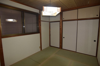 勝川貸家【和室】