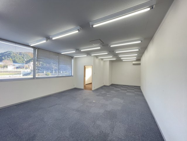 則之内事務所【内装】