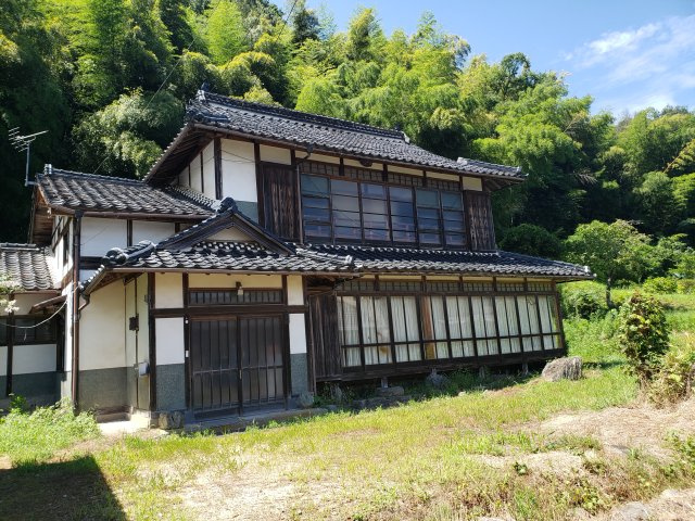 鳥取市東今在家古民家【庭】