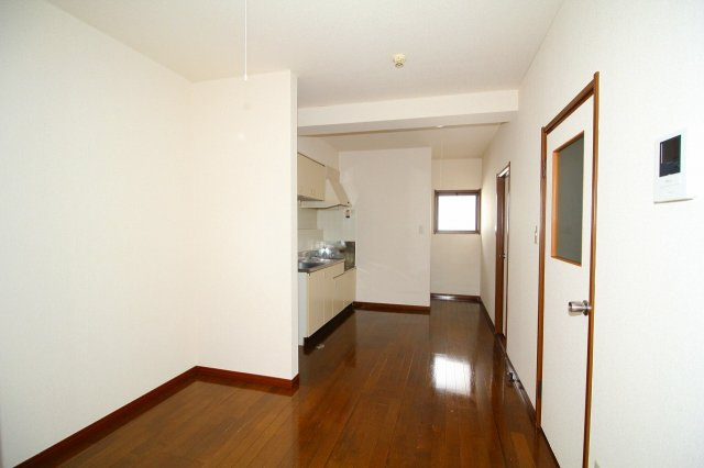 グランデージ【キッチン】テーブルも置くことも出来ます