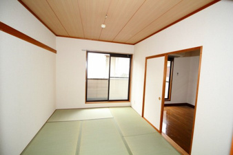 グランデージ【和室】気軽に横になれる和室は魅力♪