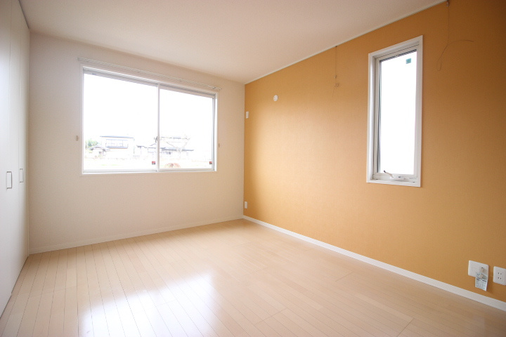 ラーク松代【洋室】きれいな洋室です