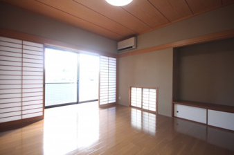 桶川泉2丁目戸建【洋室】1階　洋室（1）