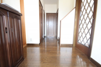 桶川泉2丁目戸建【その他】1階　廊下