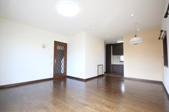 桶川泉2丁目戸建【居間・リビング】LDK（1）