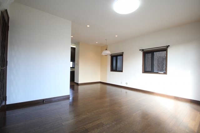 桶川泉2丁目戸建【居間・リビング】LDK（2）