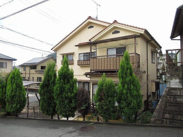 前面道路幅もしっかりと６メートルとれ、見通しも良く、安心な道路です。
