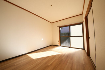 コーポローゼン【洋室】洋室（4）