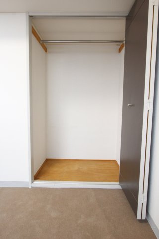 イムーブルＦ【収納】