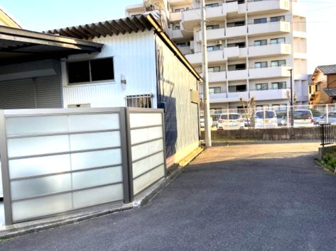 春日井市上田楽貸事務所【外観】