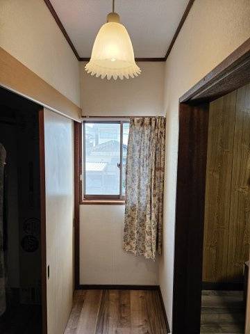 鳥取市面影２丁目中古戸建て【収納】ウォークインクローゼット