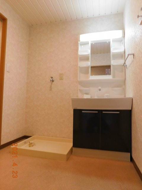 フィオーリ朝日町【玄関】