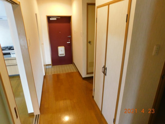 フィオーリ朝日町【玄関】