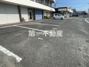 西脇市野村町の店舗一部【駐車場】