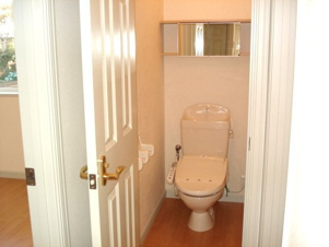 スターテラスA【トイレ】シャワー付トイレ