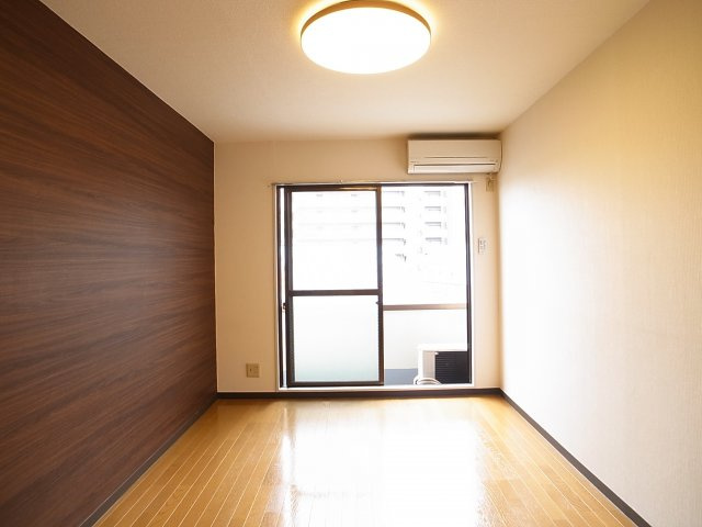 最上階の明るいお部屋です。