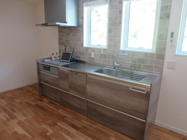 オレンジ 平谷川瀬 自宅兼店舗物件 中古 ３９８０万円 Lixil不動産ショップのera不動産online