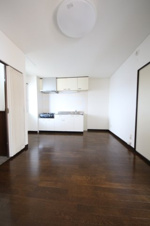 KMビル【内装】