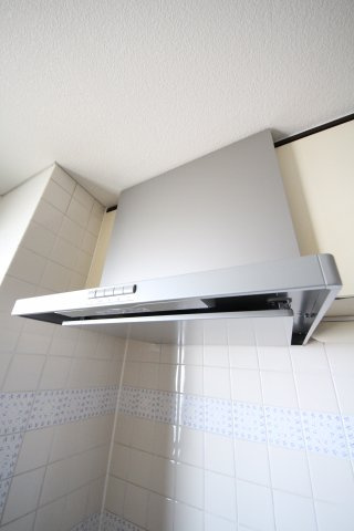 KMビル【キッチン】