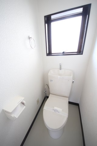 KMビル【トイレ】