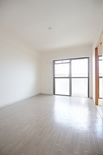 スターライトＭ【洋室】