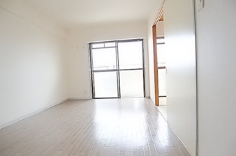 スターライトＭ【洋室】