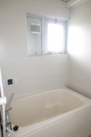 末次アパート【浴室】