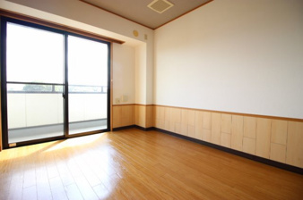 ディアコートつくば【洋室】南側洋室