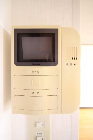 ディアコートつくば【セキュリティ】来客者のわかるモニターホン