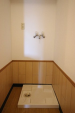 ディアコートつくば【設備】室内洗濯機置場